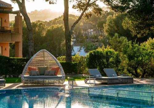 The Growing Demand for Alternative Healing Retreats Near You